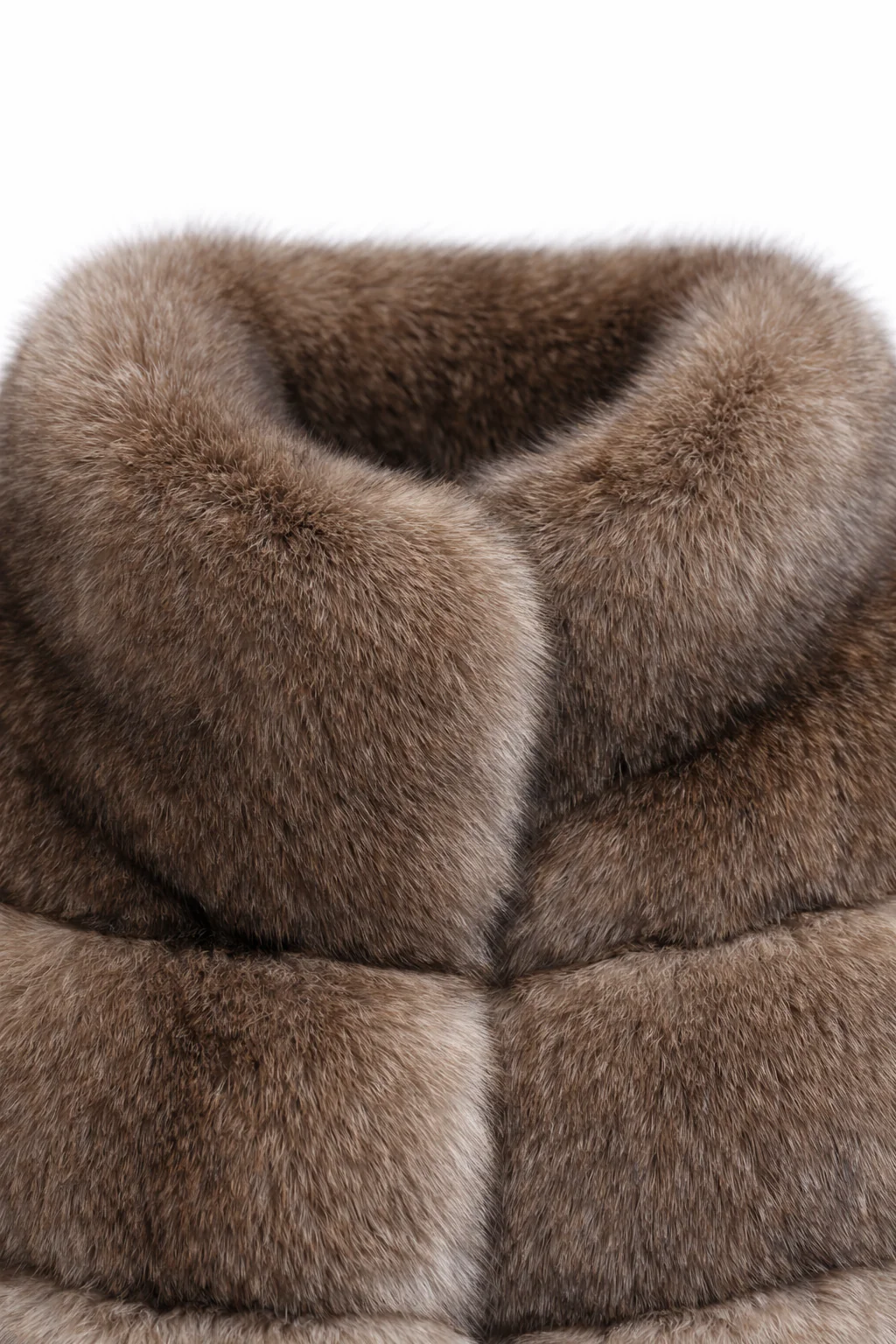 29" Tip-Dyed Silvery Russian Sable Jacket - Image 4