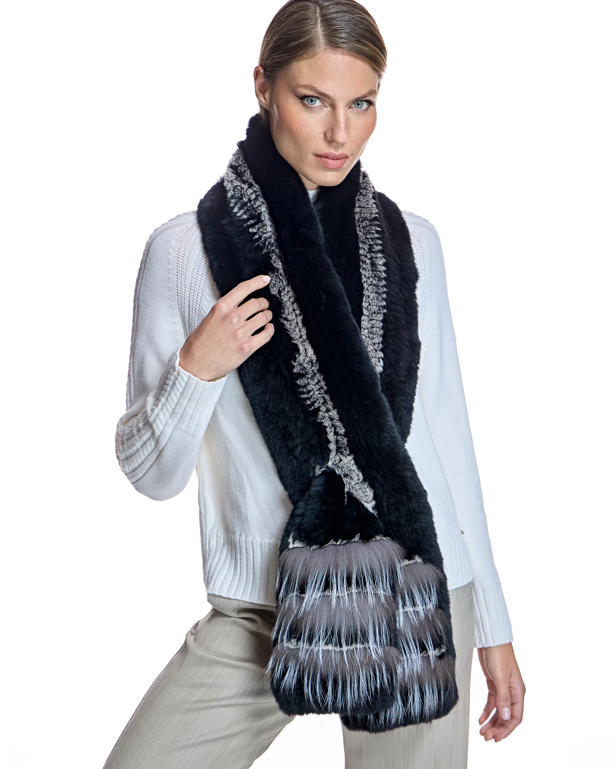 Julia & Stella Knitted Rabbit Pull Thru Scarf With Fox Inserts - Image 6