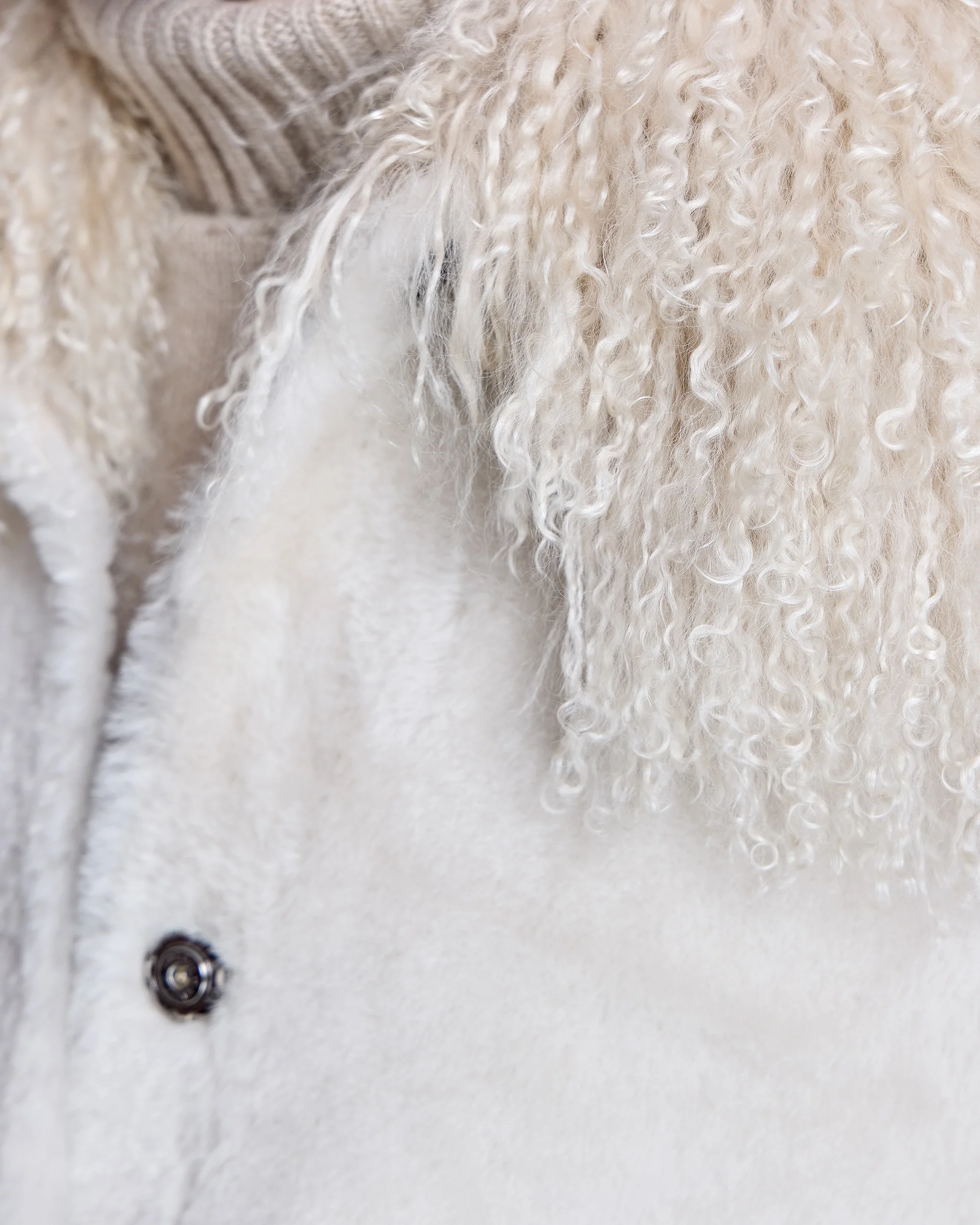 Julia & Stella by Maximilian Shearling Lamb Bomber Jacket with Dyed Mongolian Lamb Collar - Image 5
